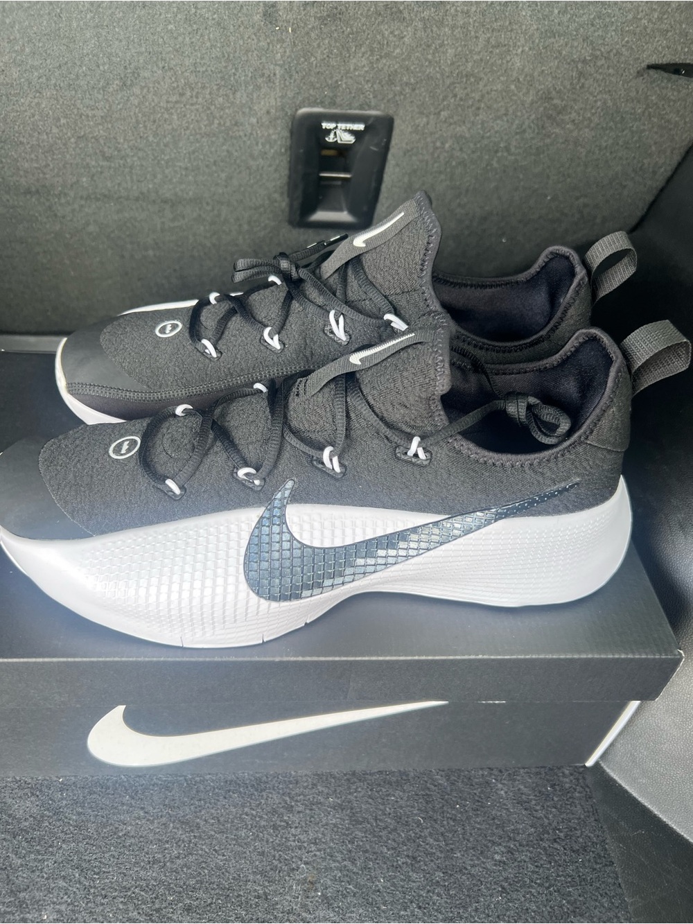 Nike Lebron TR 1 Black White Lace Up Athletic Sneakers FJ6151-007 Men's Size 14